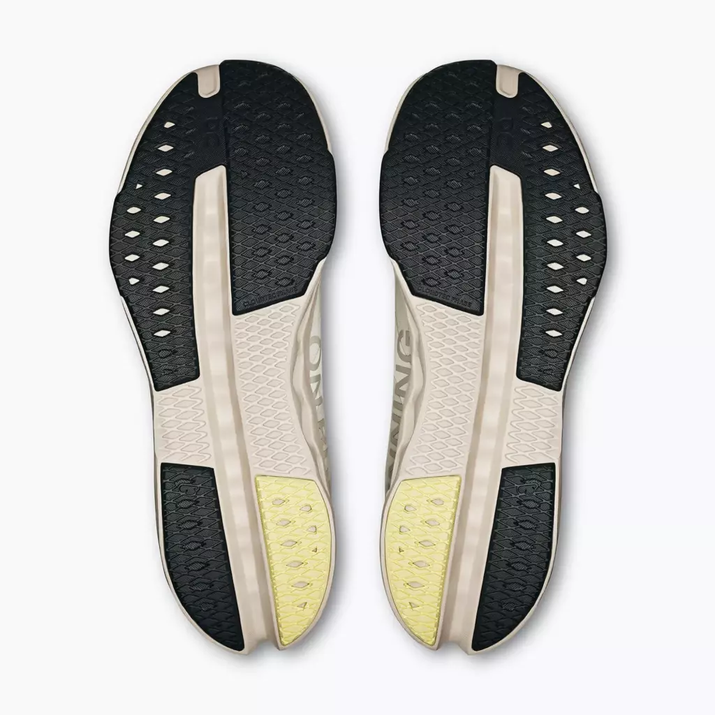 Кроссовки для бега On Cloudsurfer Next ivory/silver
