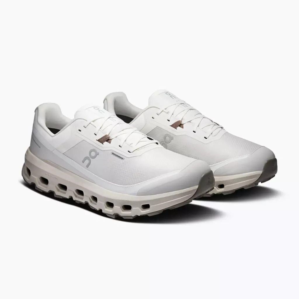 Кроссовки для бега On Running Cloudvista 2 Waterproof ice/pearl