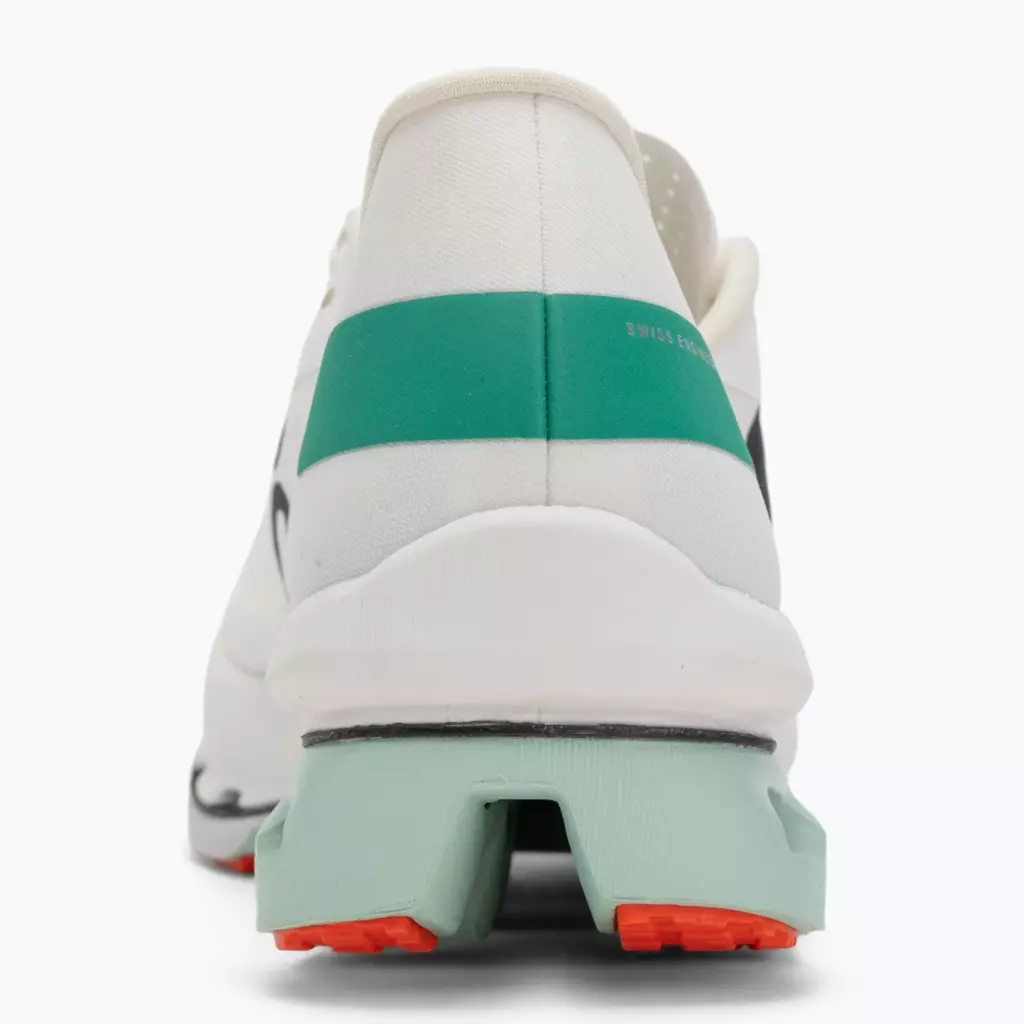 Женские Кроссовки для бега On Cloudboom Echo white/mint