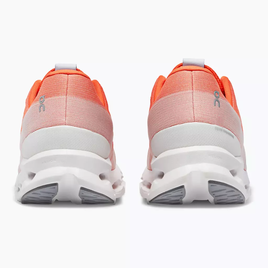 Кроссовки для бега On Cloudsurfer flame/white
