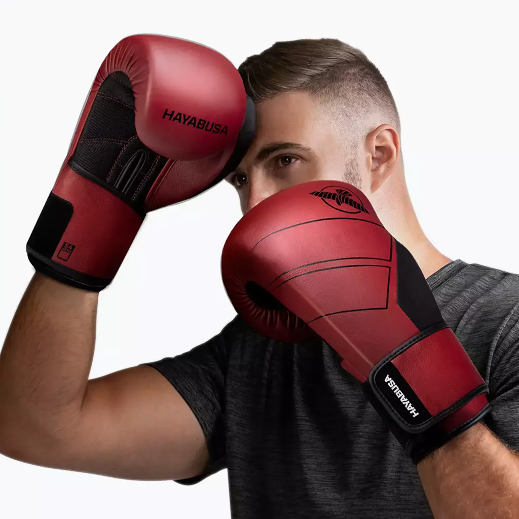 Боксёрские перчатки Hayabusa S4 Leather red