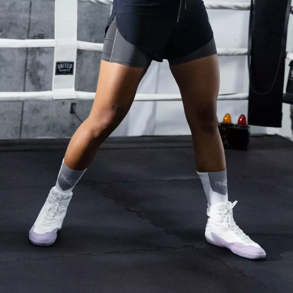 Боксёрки Hayabusa Talon Boxing white/lavender