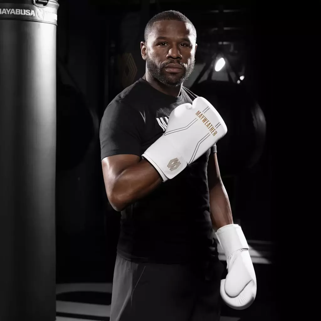 Боксёрские перчатки Hayabusa Mayweather Contender white/gold