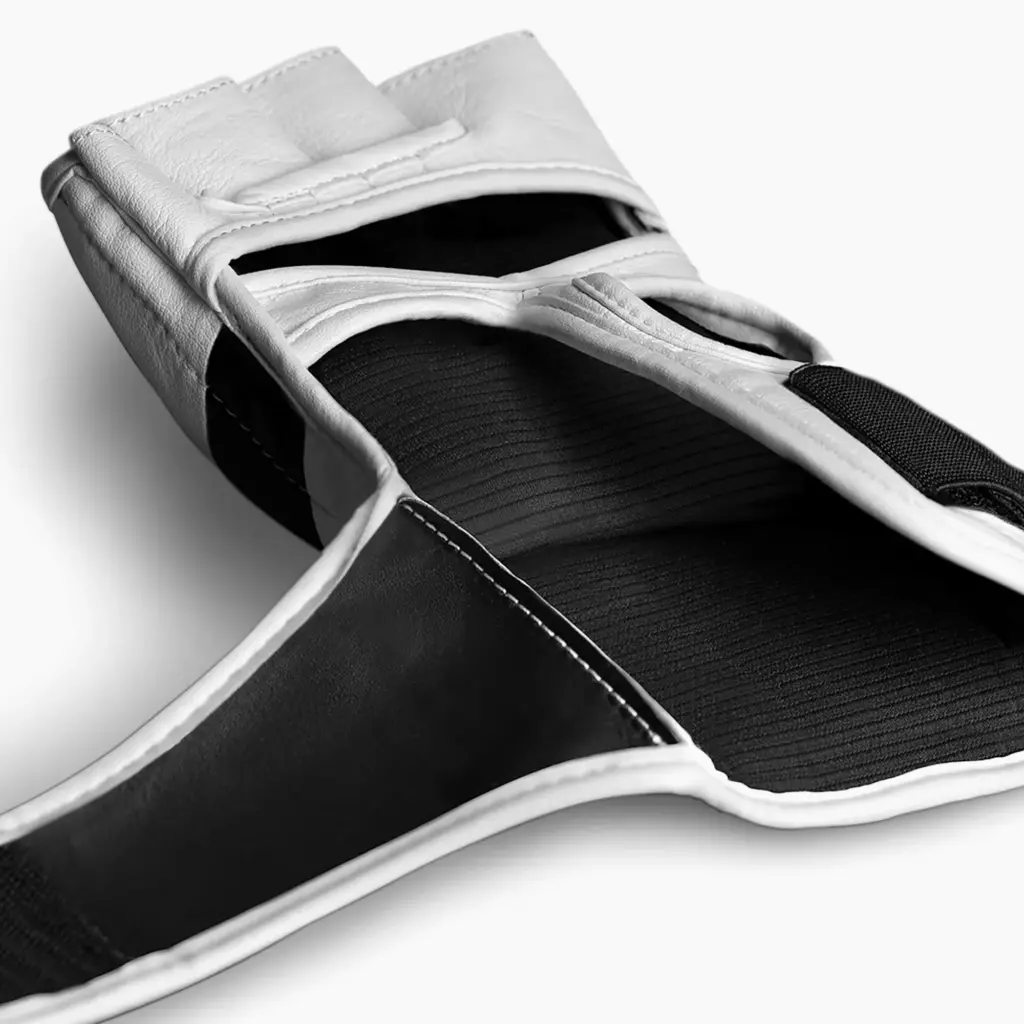 Перчатки MMA Hayabusa T3 white/black