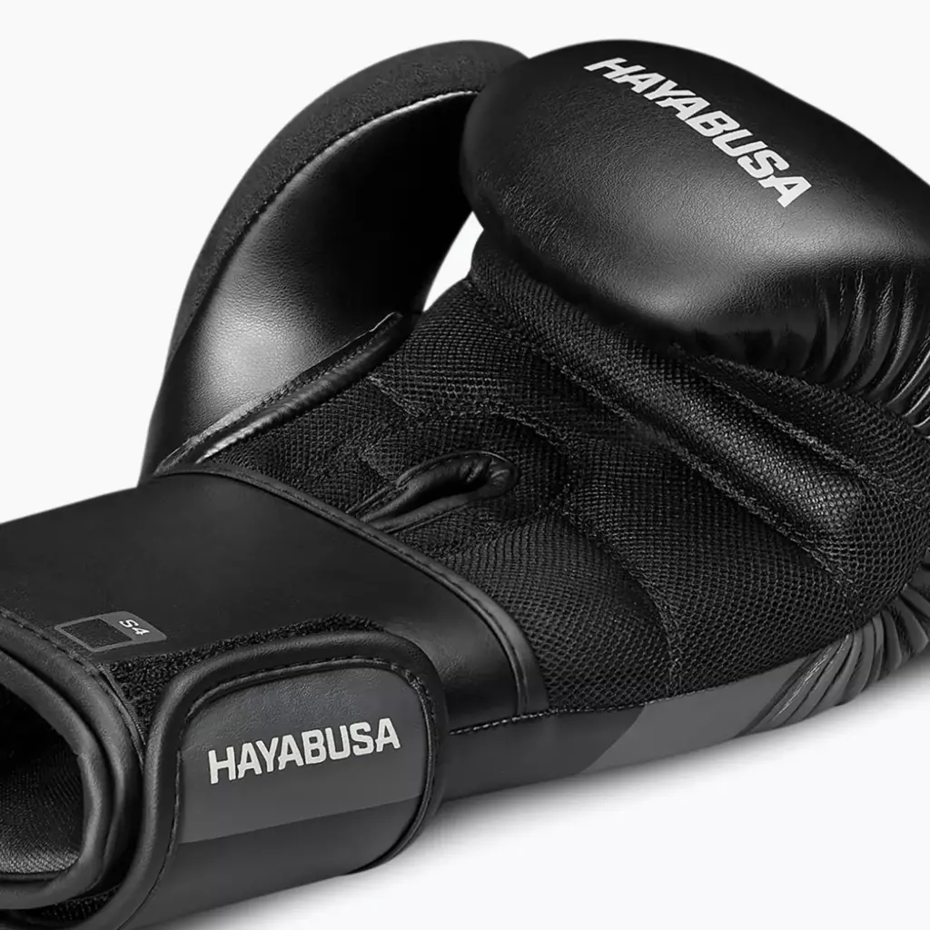 Боксёрские перчатки Hayabusa S4 чёрные