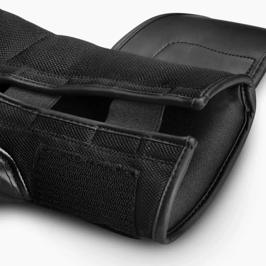 Боксёрские перчатки Hayabusa S4 чёрные