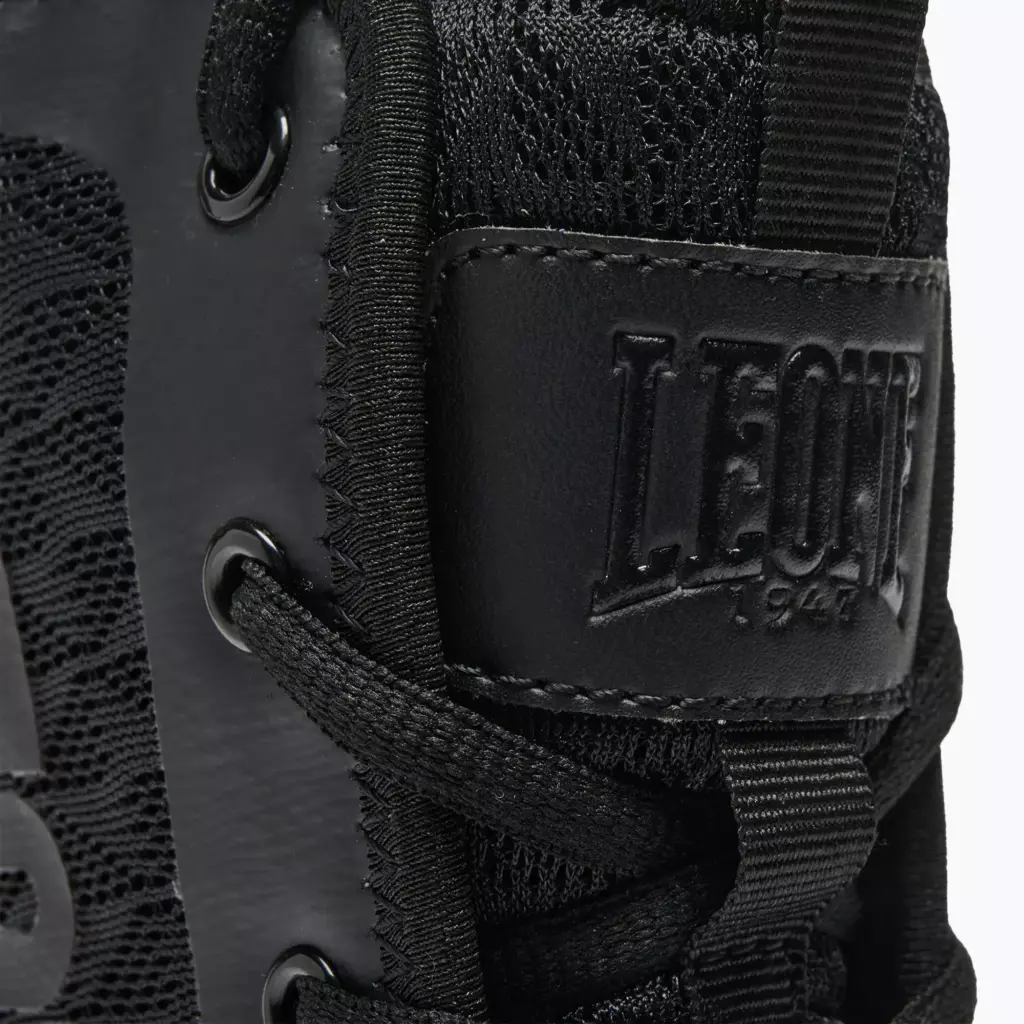 Боксёрки LEONE 1947 Professional Boxing black
