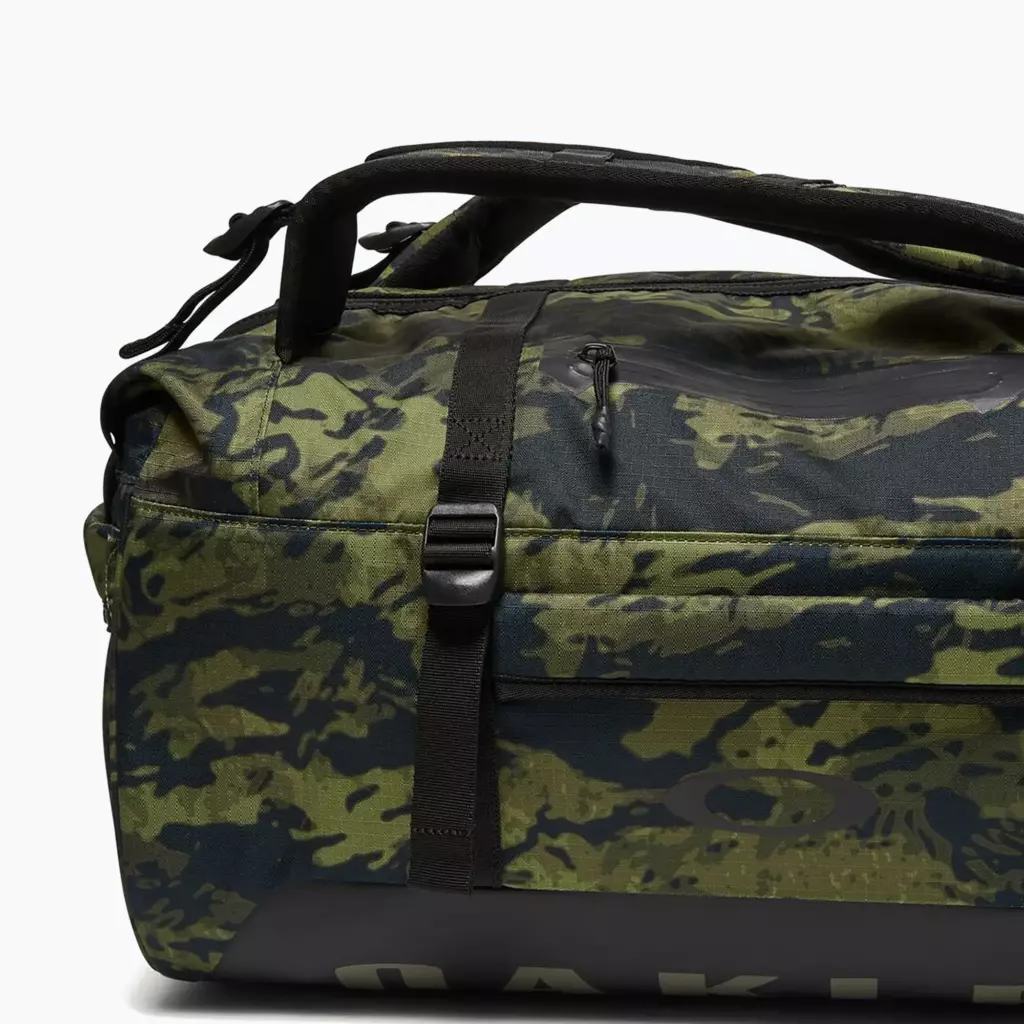 Сумка-рюкзак Oakley Road Trip RC Duffle tiger camo green