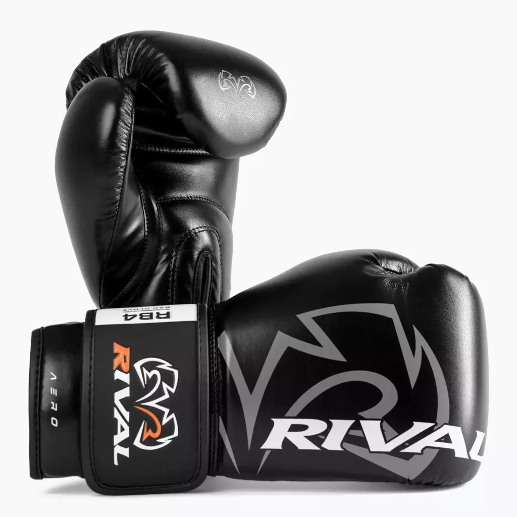 Боксёрские перчатки Rival RB4 black
