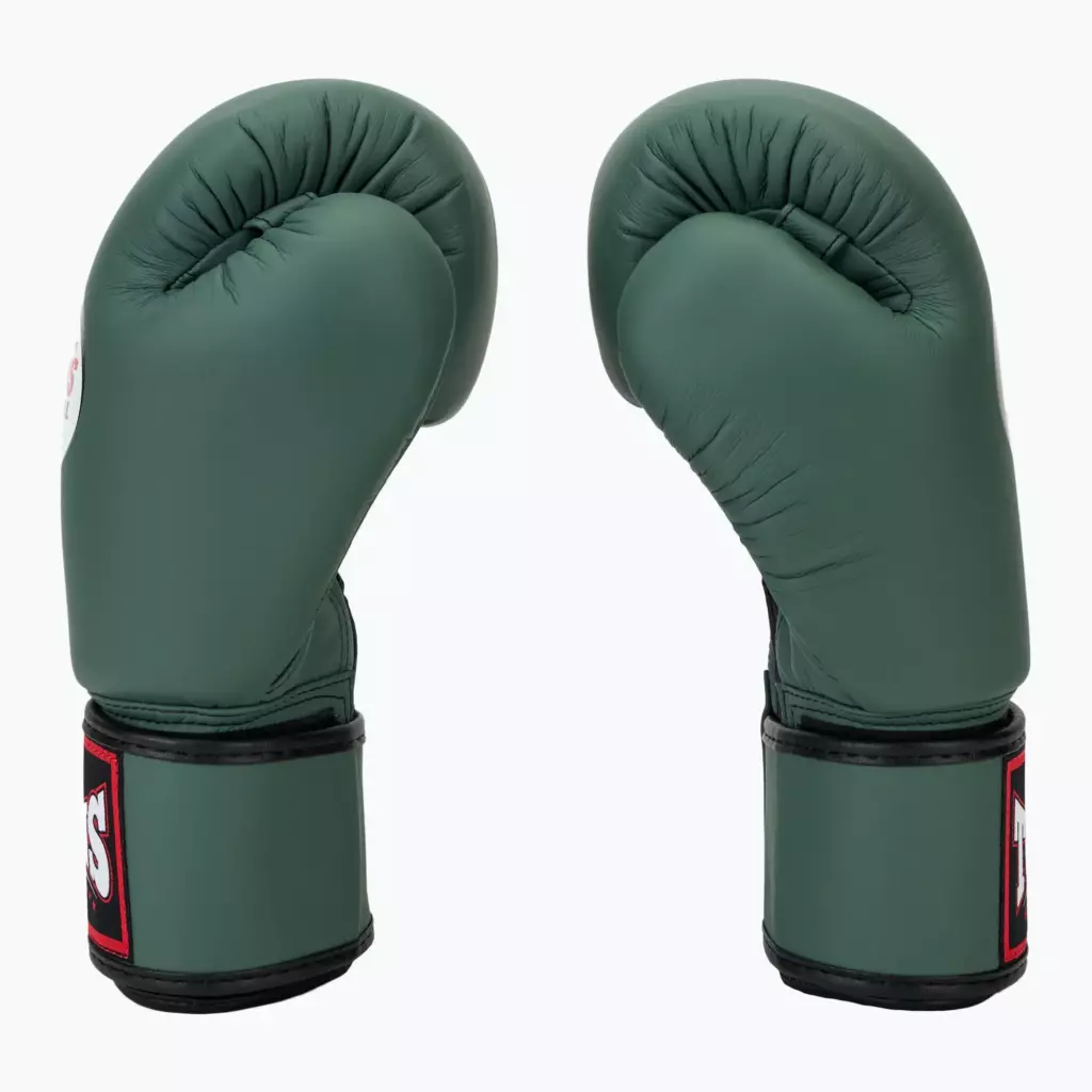 Боксёрские перчатки Twins Special BGVS3 olive