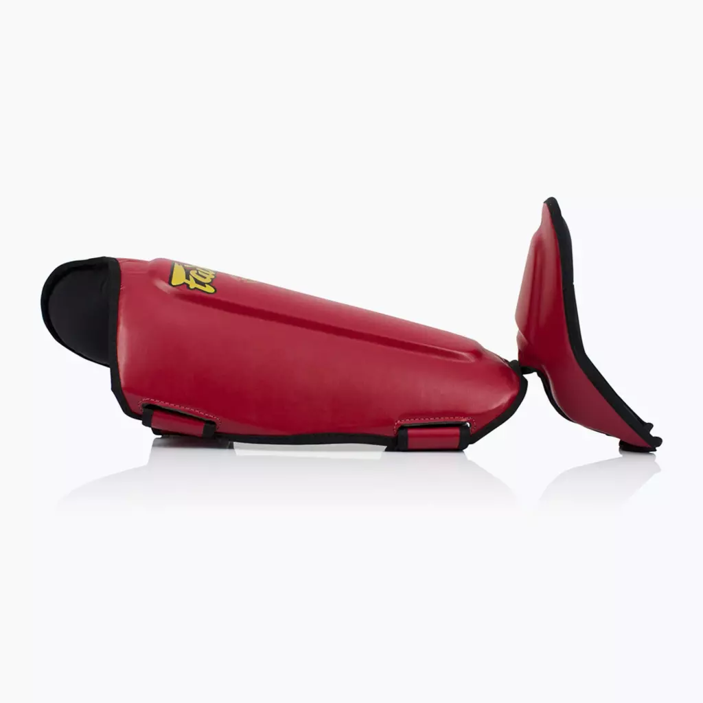 Шингарды Fairtex Ultimate Shin Pads red