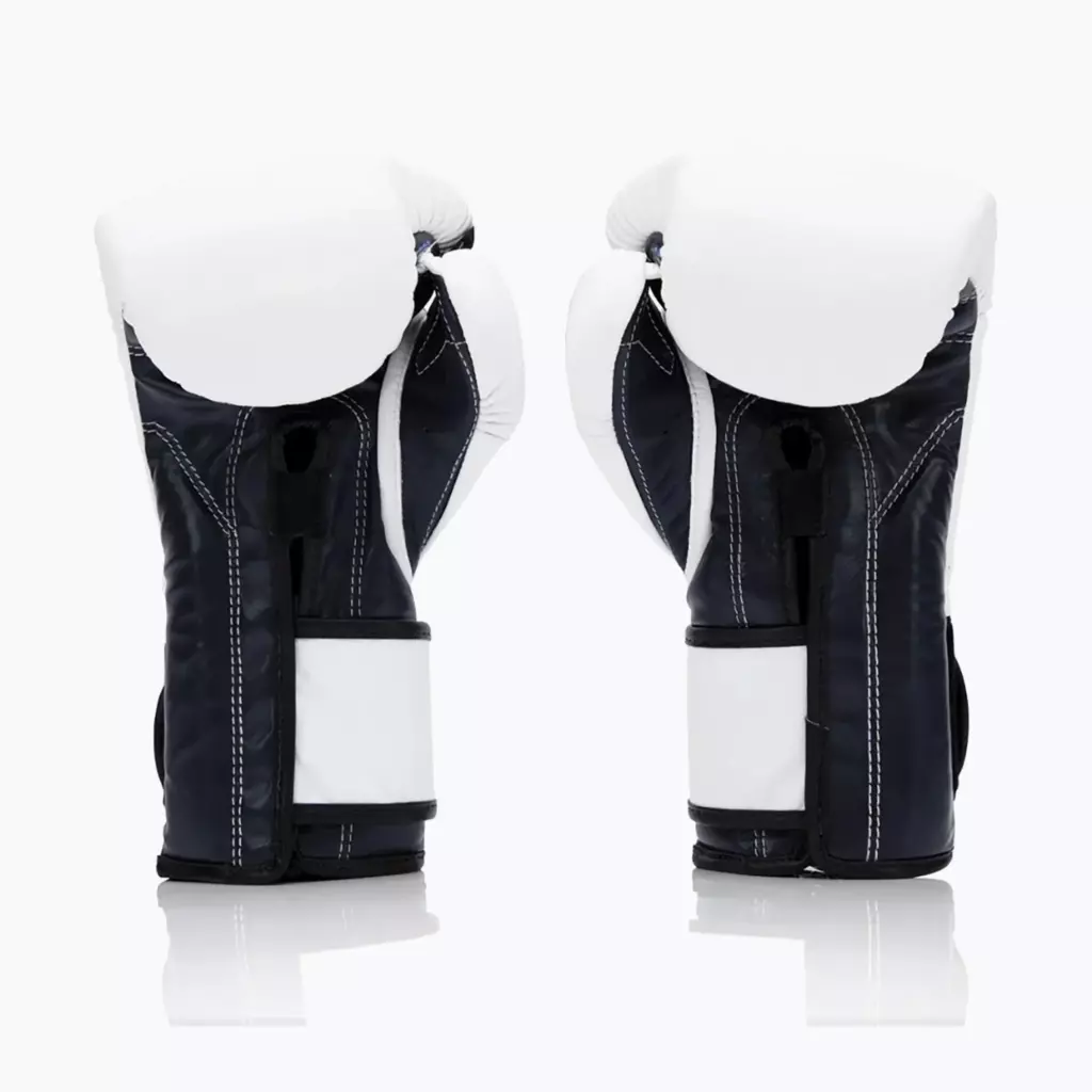 Боксёрские перчатки Fairtex Heavy Hitter's Mexican Style white/blue
