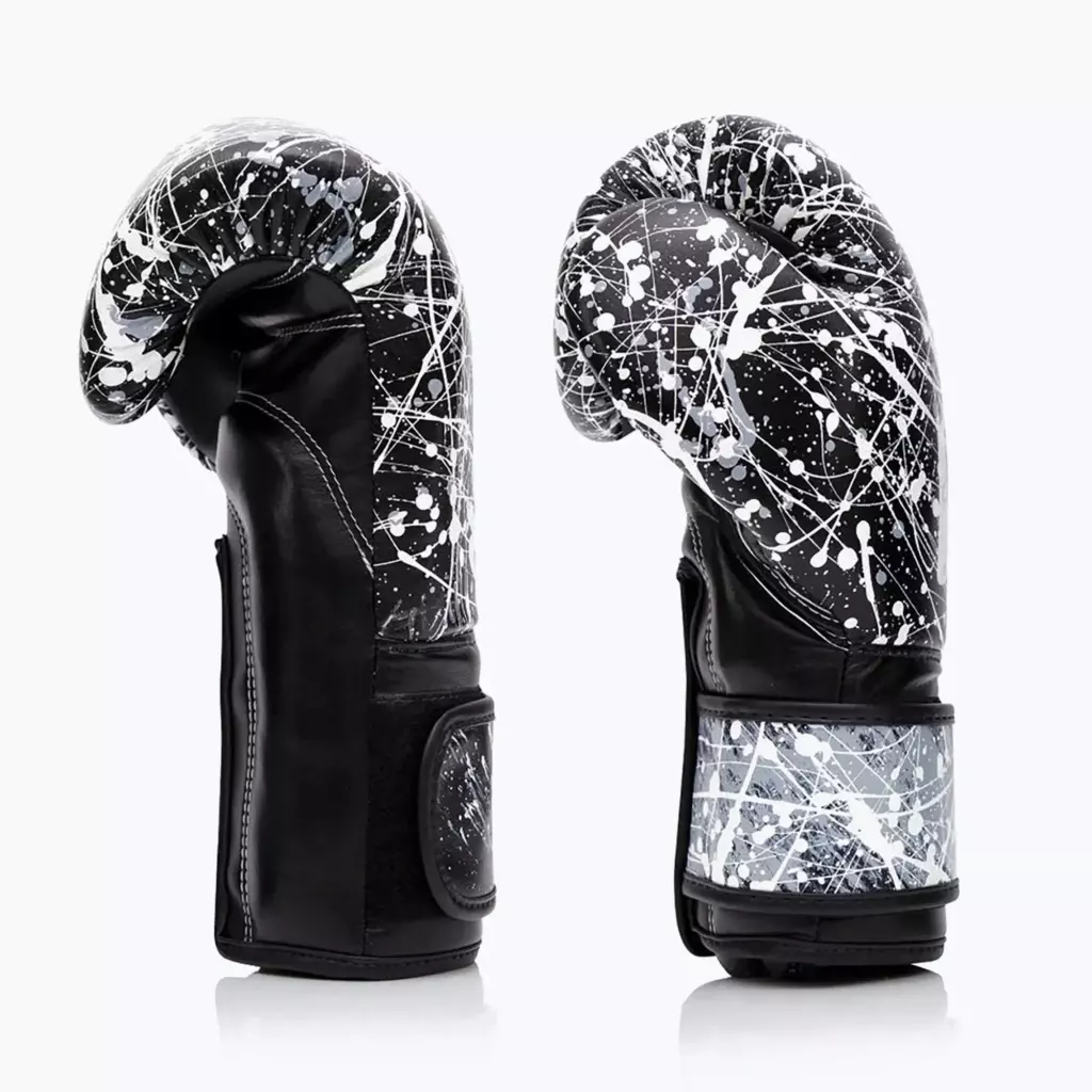 Боксёрские перчатки Fairtex Microfiber Art Collections Painter black/white