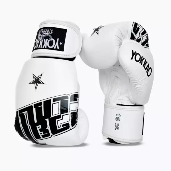 Боксёрские перчатки YOKKAO Lettering Boxing white