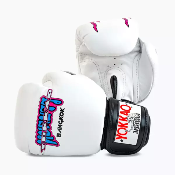 Боксёрские перчатки YOKKAO East Club white