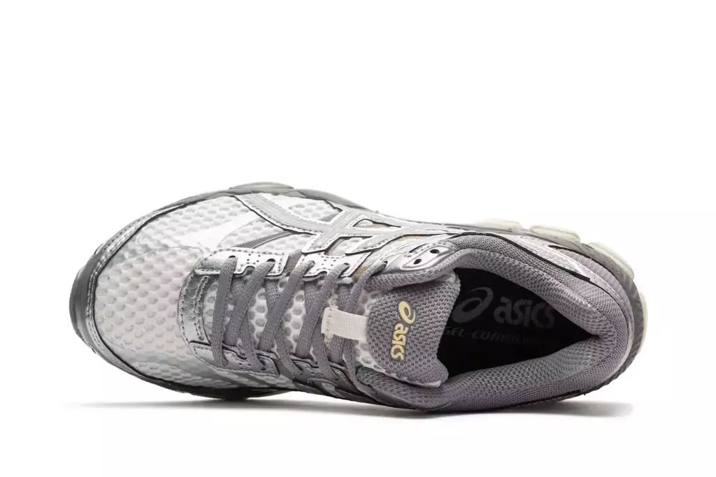 Asics Gel-Cumulus 16 "Cream Clay Grey"