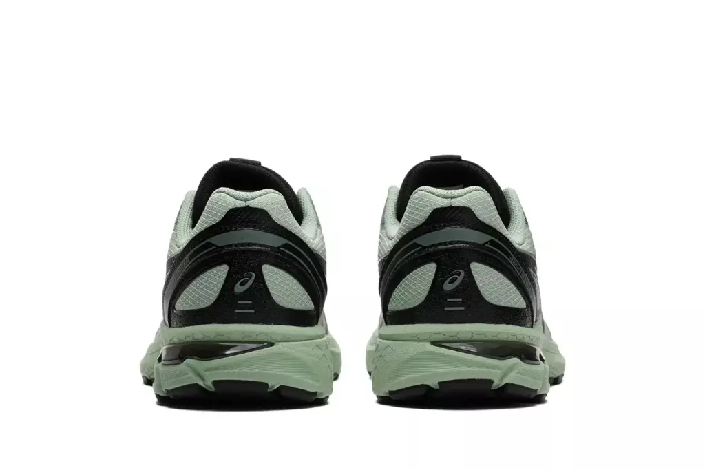 Asics Gel-Teerain "Dark Jade Black"