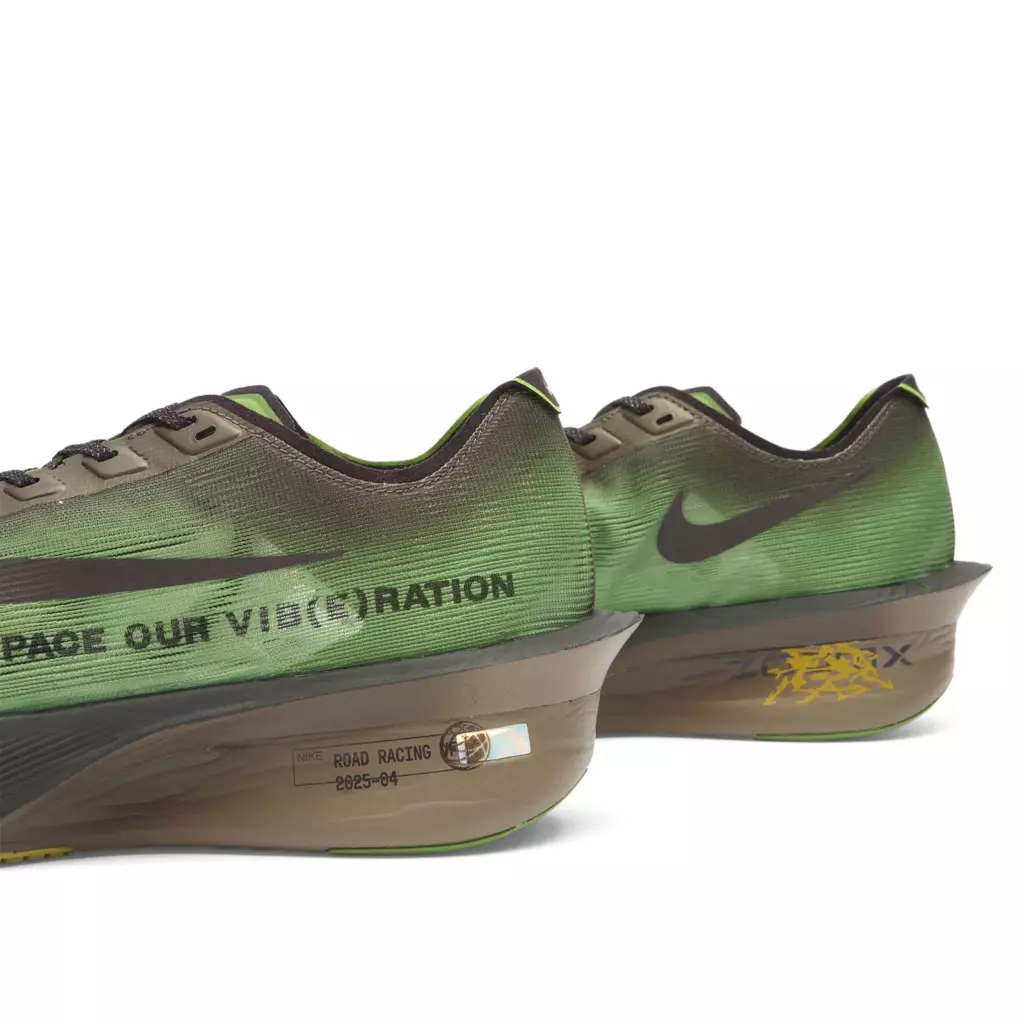 Кроссовки для бега Nike Vaporfly 4 - Chlorophyll & Burgundy Ash