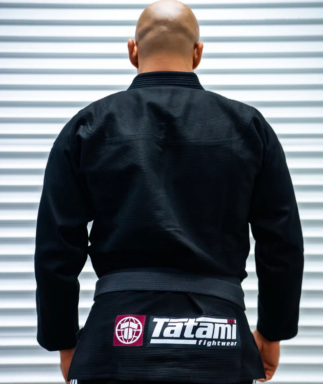 Кимоно Tatami NOVA COMPETIDOR - чёрное