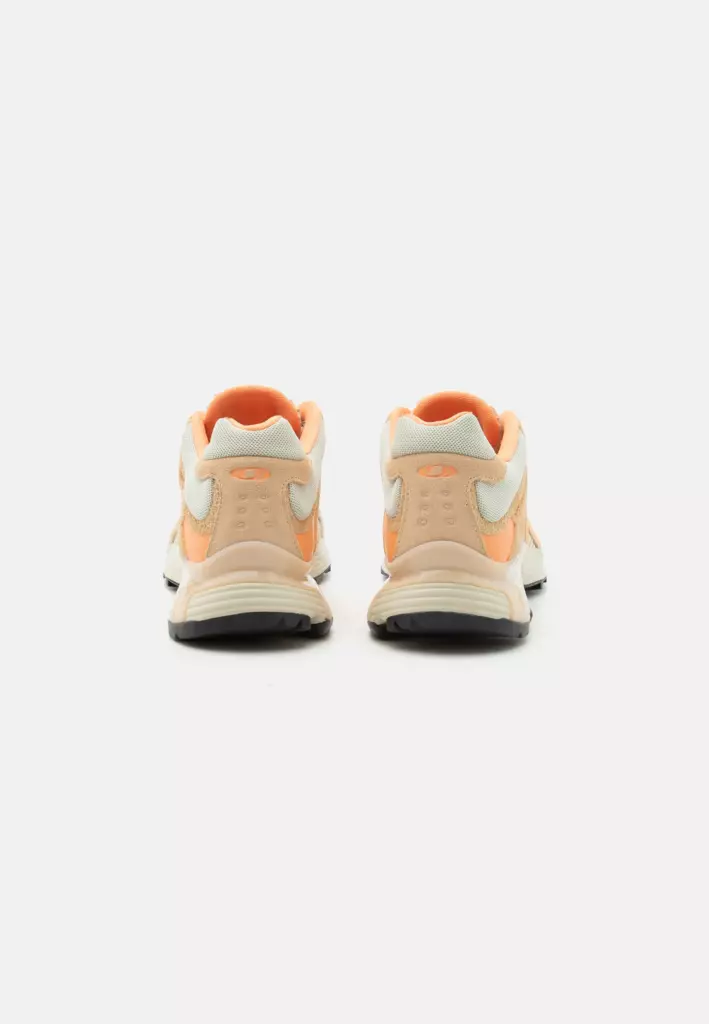 Salomon XT WHISPER - aspargus green/almond cream/nectarine