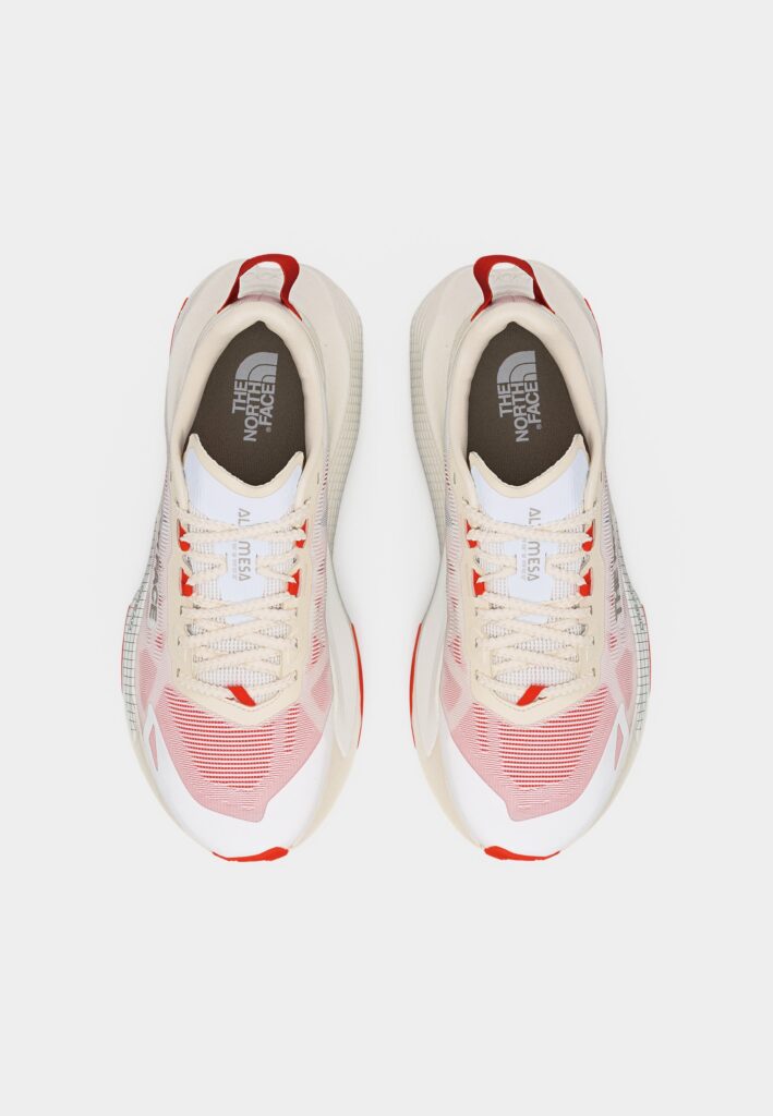 Кроссовки для бега The North Face ALTAMESA 500 V2 white/lava red