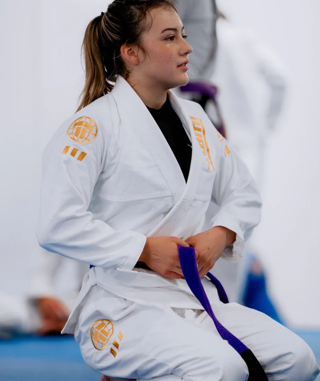 Кимоно женское Tatami BJJ LADIES PRO SERIES - WHITE & CHAMPION GOLD
