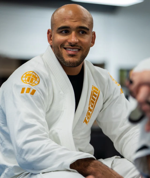 Кимоно Tatami PRO SERIES - WHITE & CHAMPION GOLD