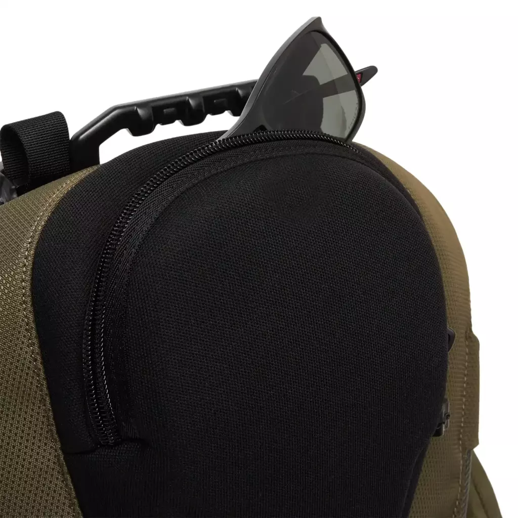 Рюкзак Oakley Kitchen Sink Backpack "Army Green"