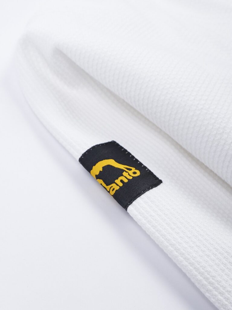 Кимоно MANTO "BASE 2.0" BJJ GI белое