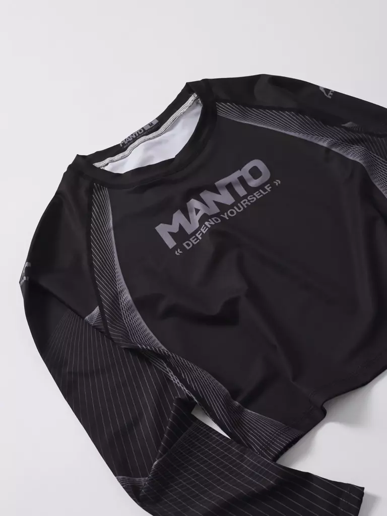 Женский Рашгард MANTO DEFEND чёрный