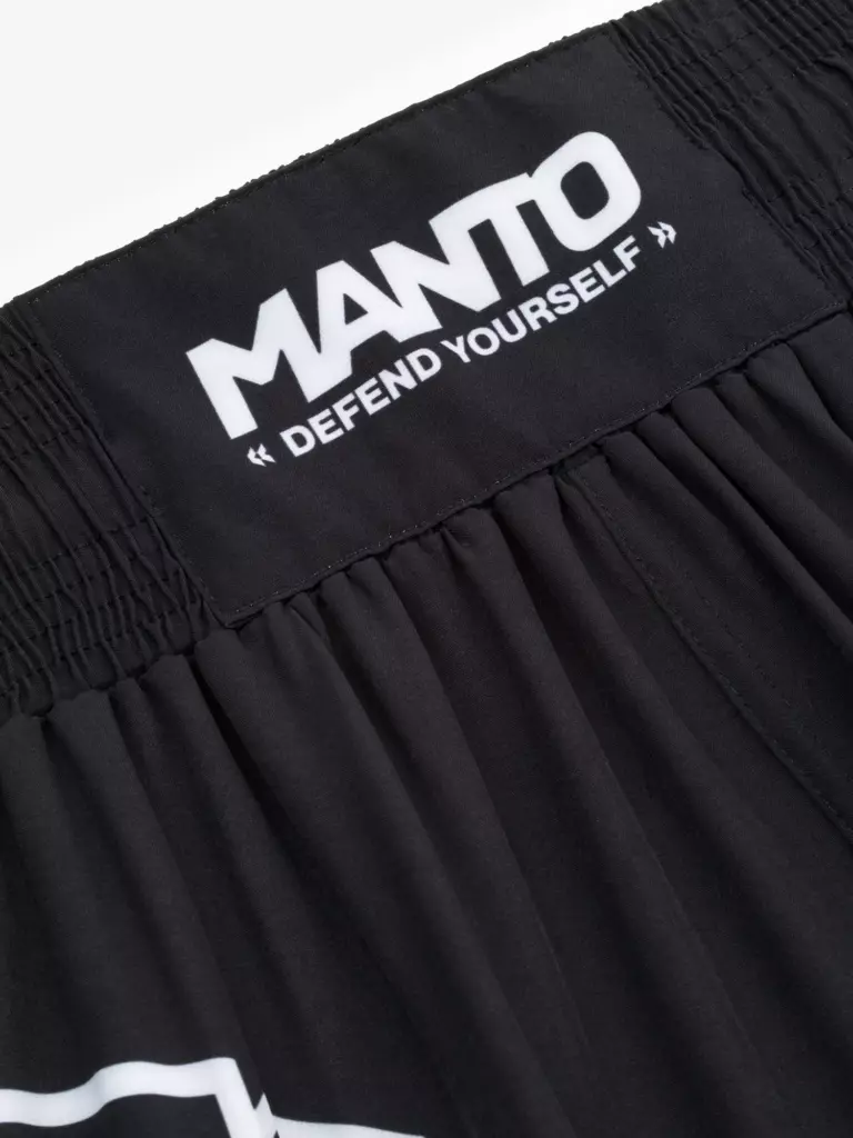 Боксёрские шорты MANTO VARSITY чёрные
