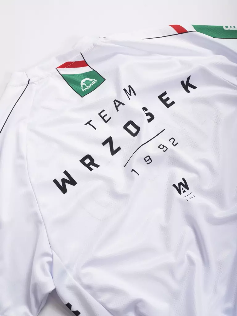 Тренировочная футболка MANTO TEAM WRZOSEK - белая