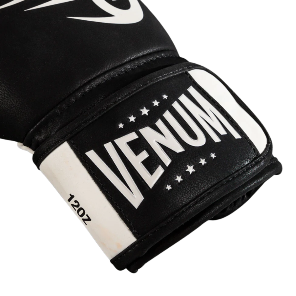 Боксёрские перчатки Venum x Mike Tyson