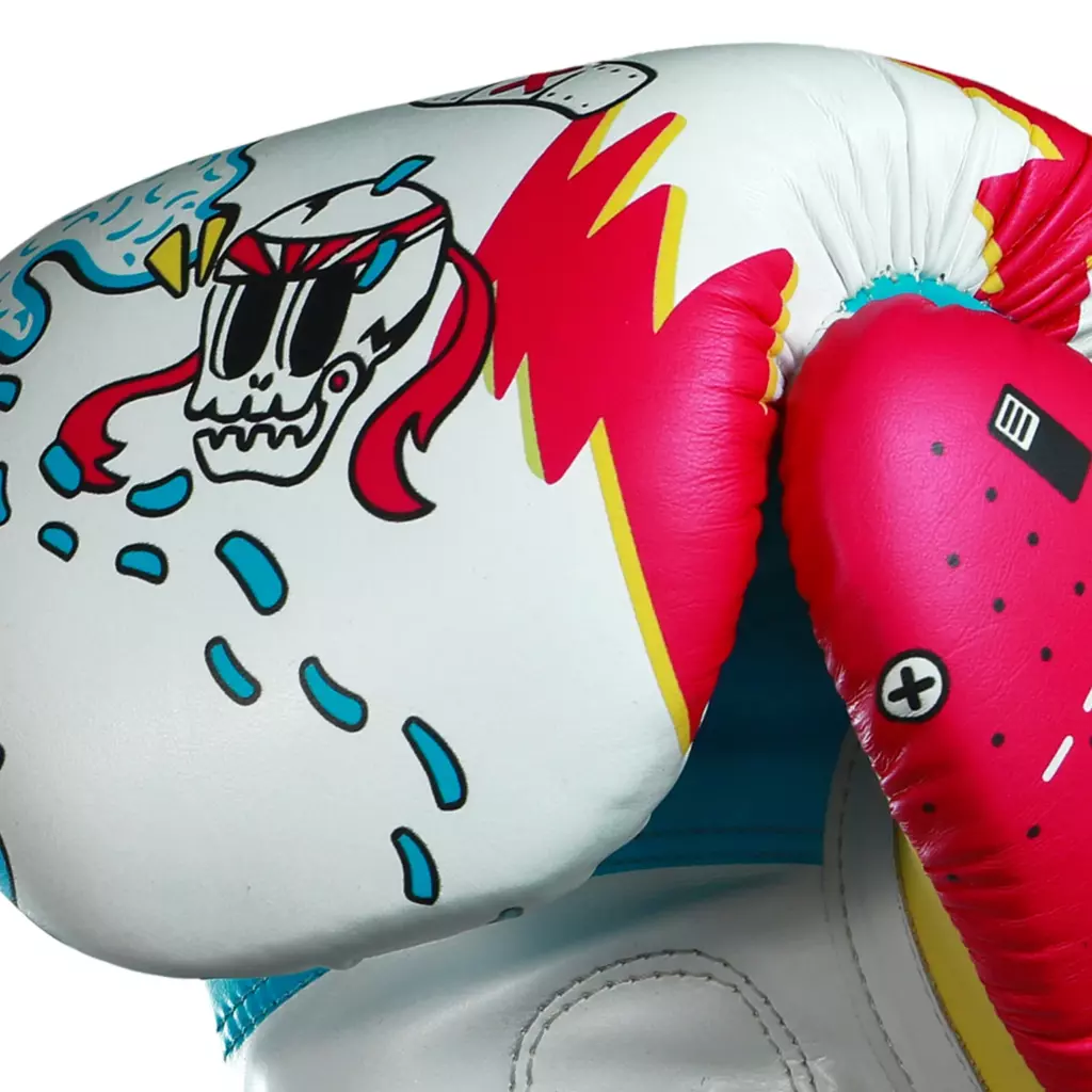 Боксёрские перчатки Sanabul Ronin Professional Boxing Gloves