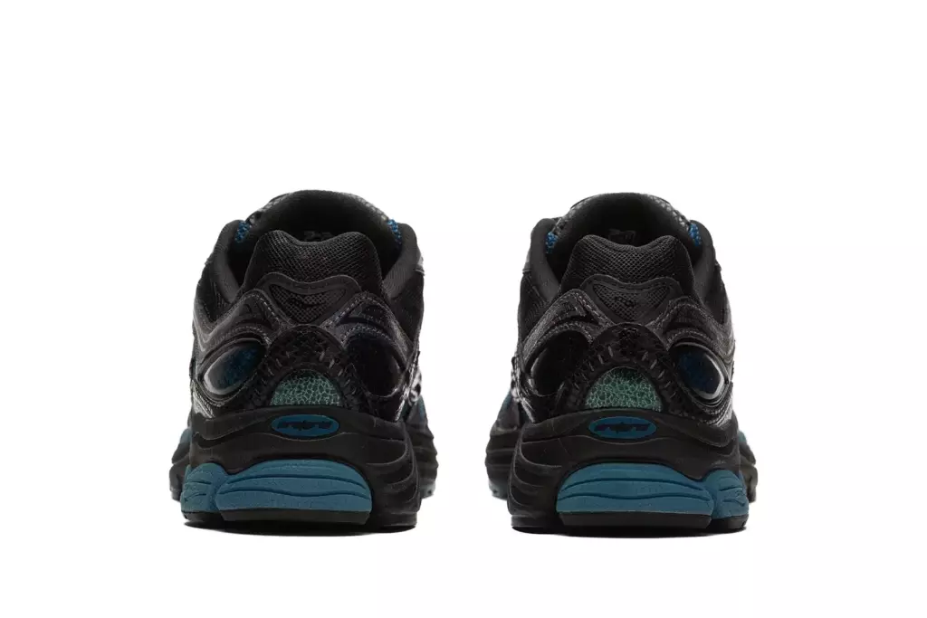 Saucony Progrid Omni 9 "Glowaconstrictor"