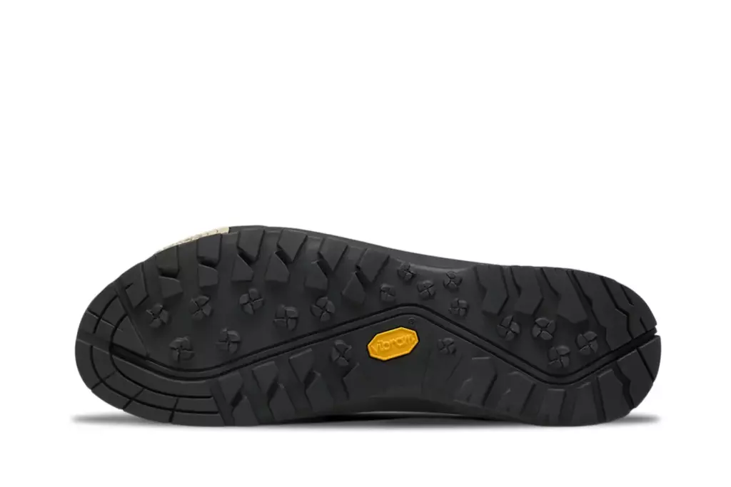 Кроссовки The North Face Glenclyffe "Desert Stone Tnf Black"
