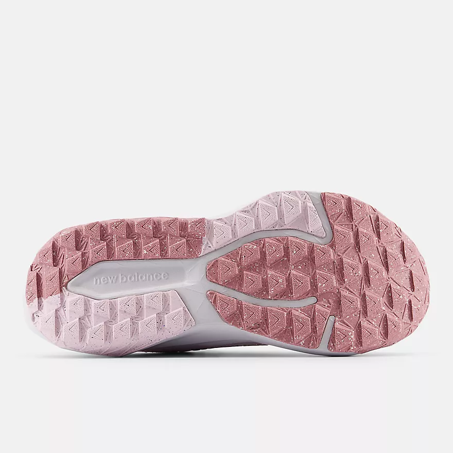 Женские Кроссовки для бега New Balance Dynasoft Nitrel V6 stone pink/rosewood/grey matter
