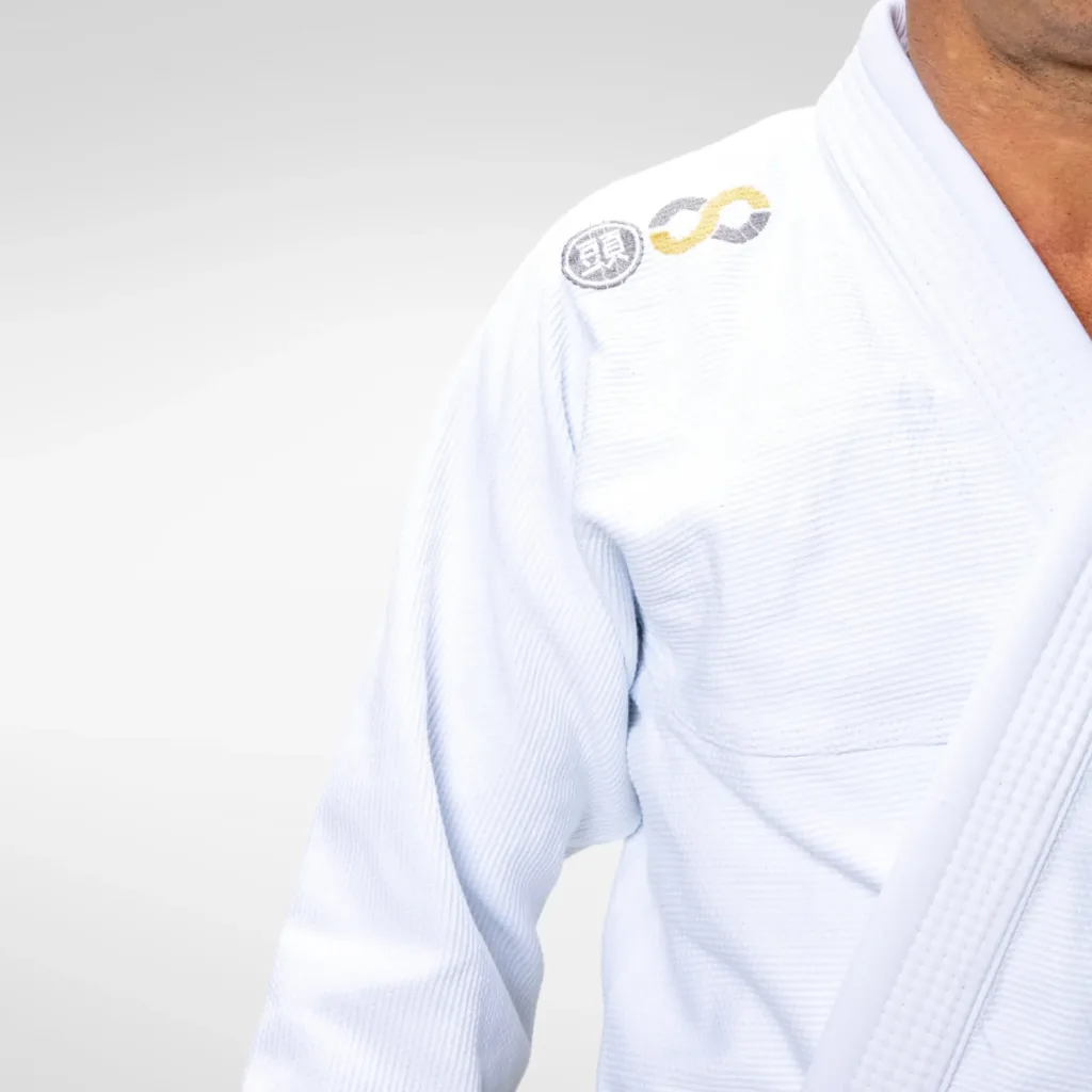 Кимоно ATAMA White Infinity Colab 2.0