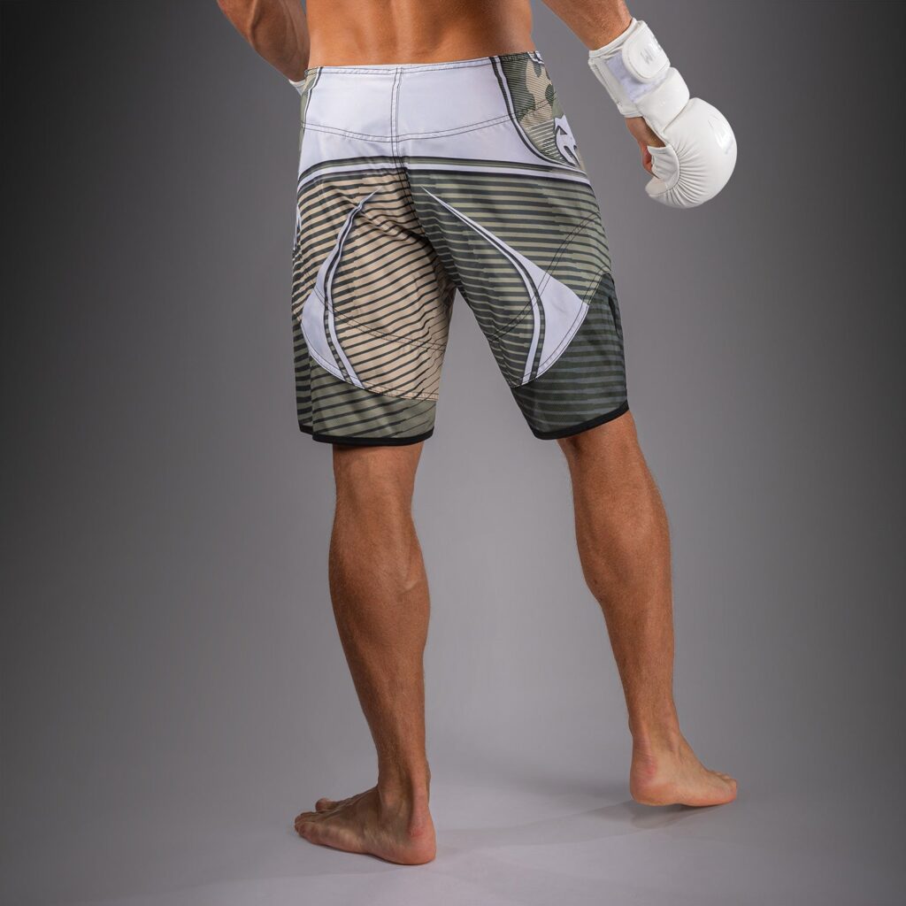 Шорты Venum Camo Hero Fight - Khaki/ Off-White