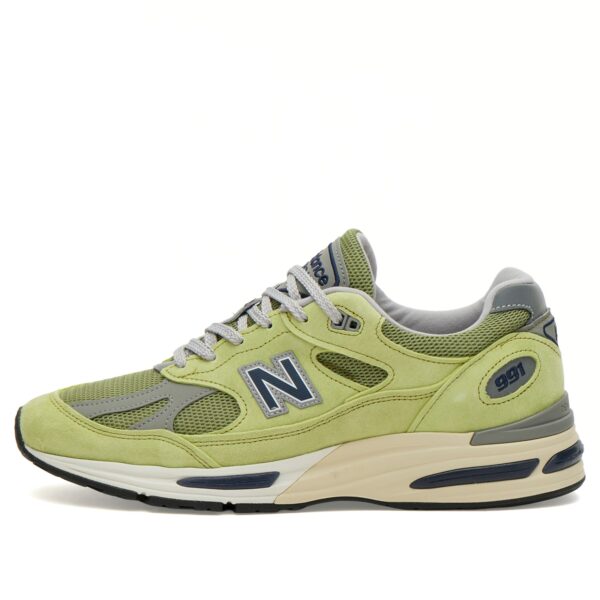 Кроссовки New Balance 991v2