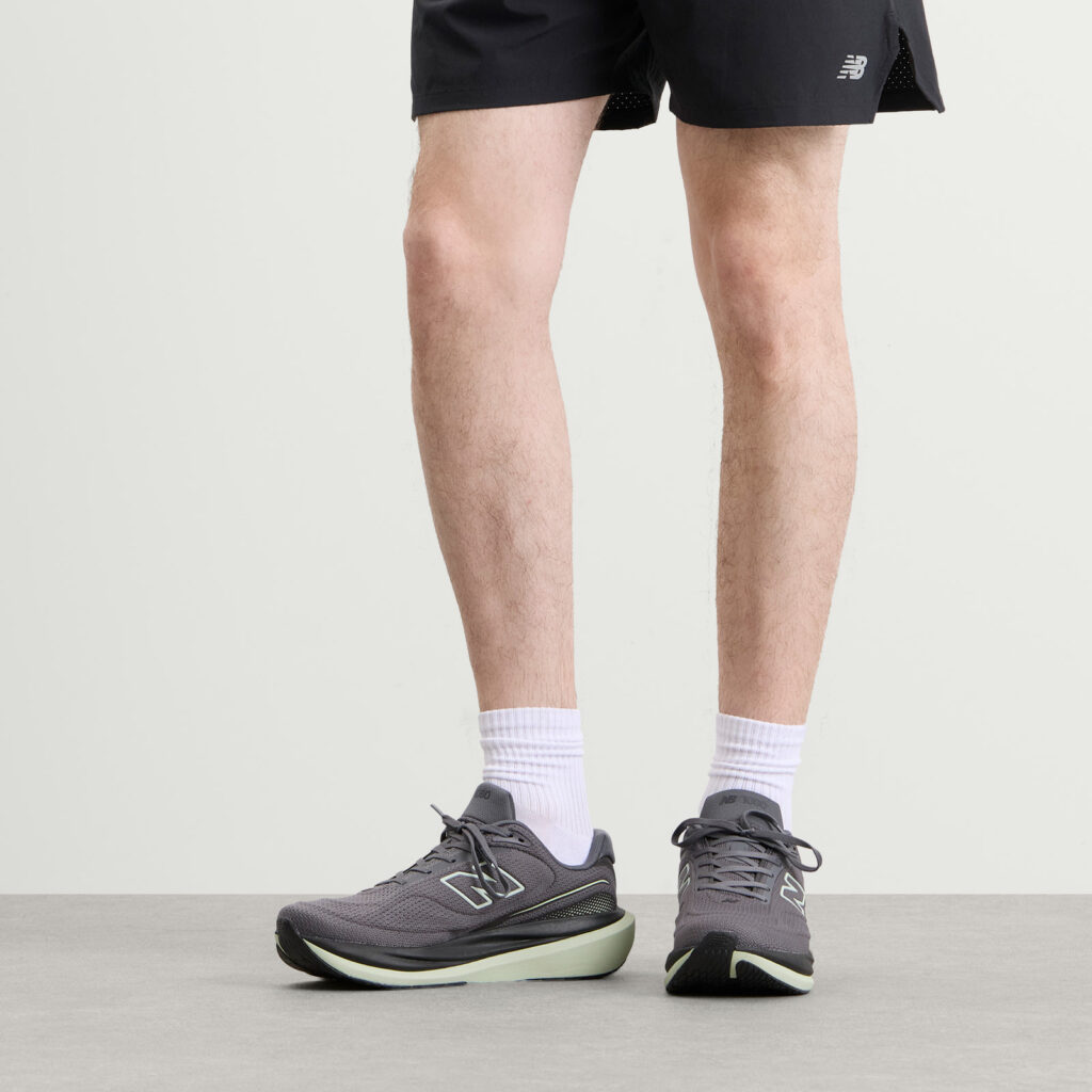 Кроссовки New Balance 1080 v15