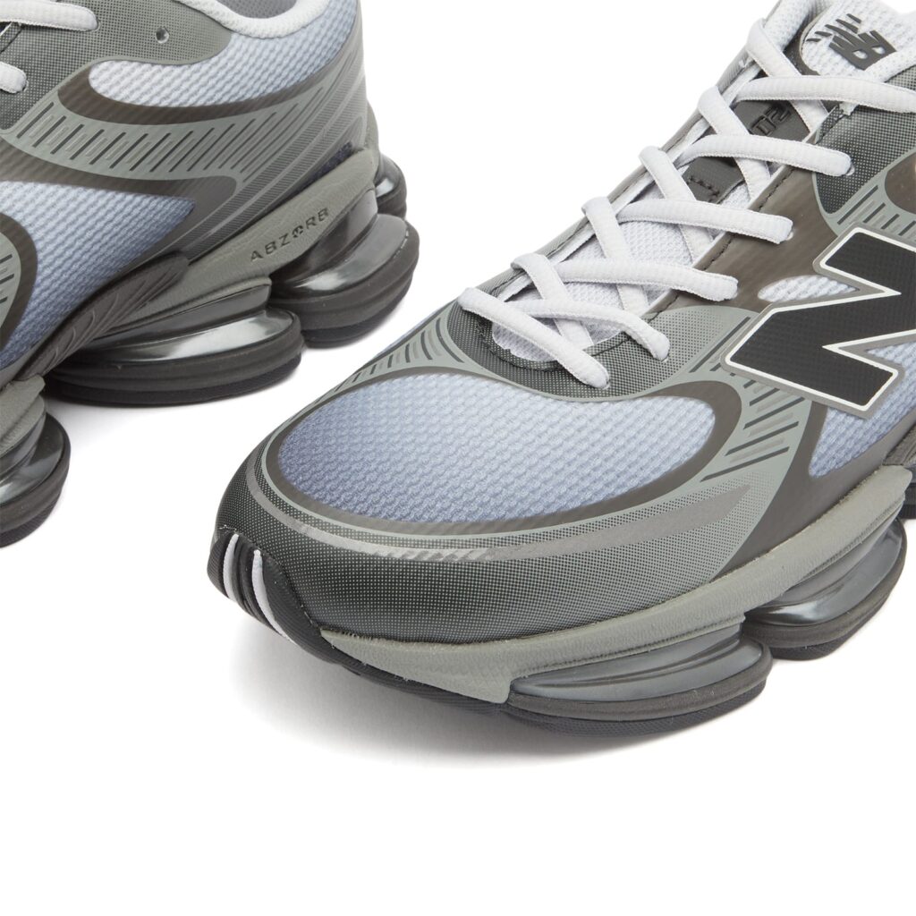 Кроссовки New Balance 2000