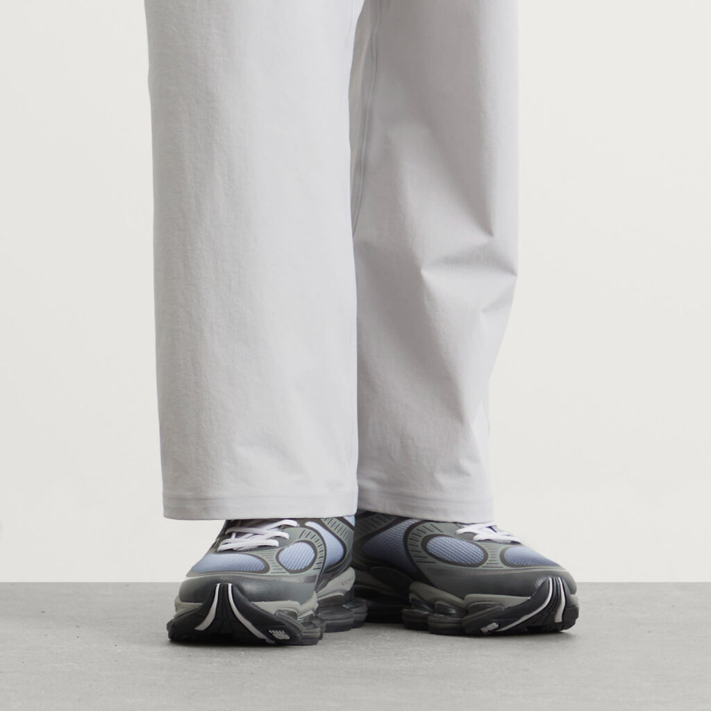 Кроссовки New Balance 2000