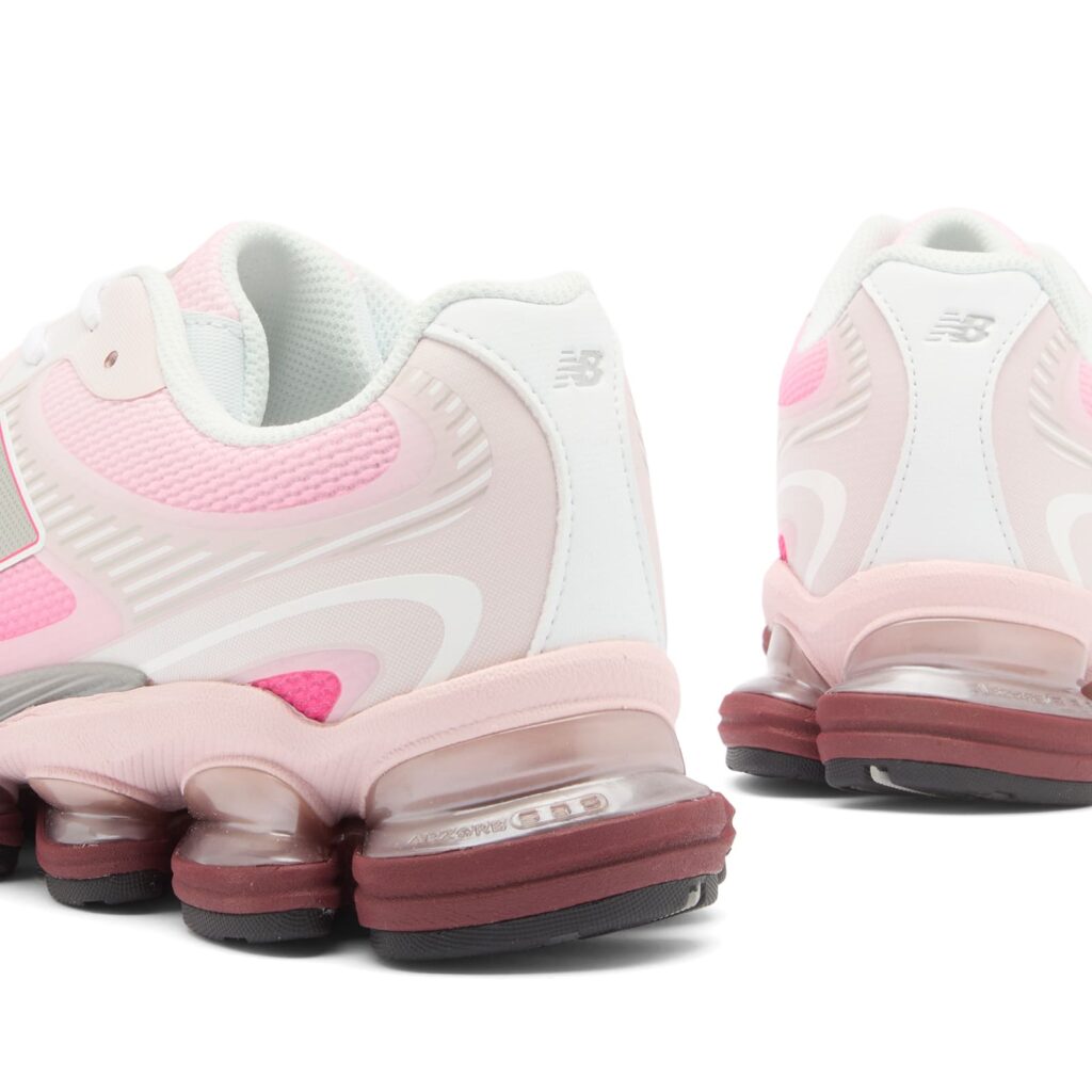 Кроссовки New Balance 2000