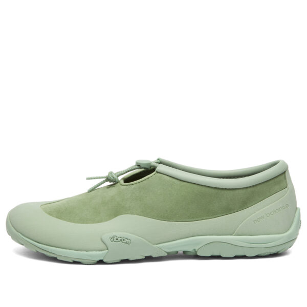 Кроссовки New Balance MT10