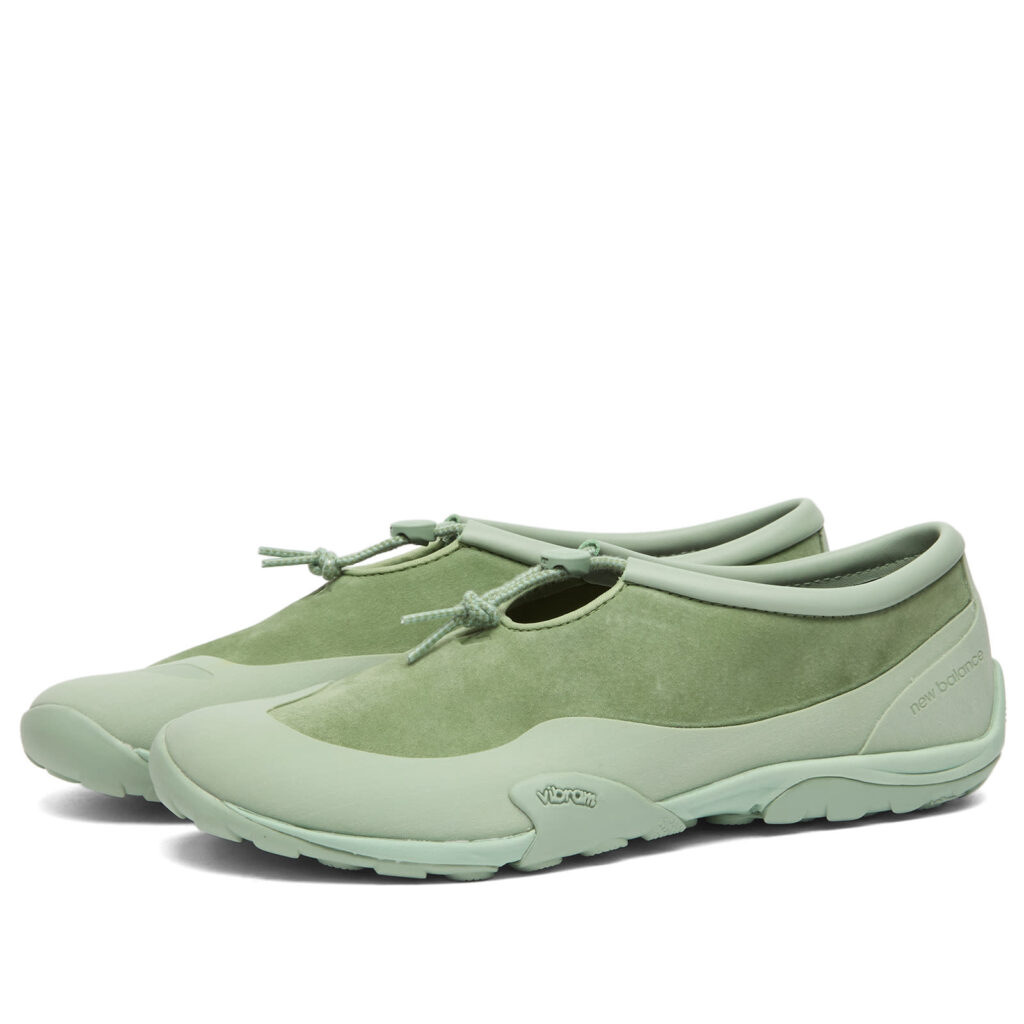 Кроссовки New Balance MT10