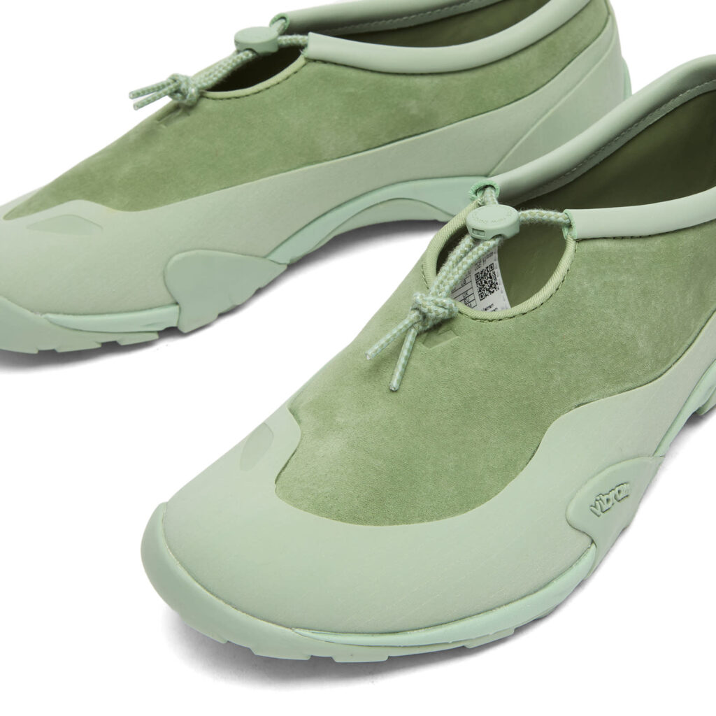 Кроссовки New Balance MT10