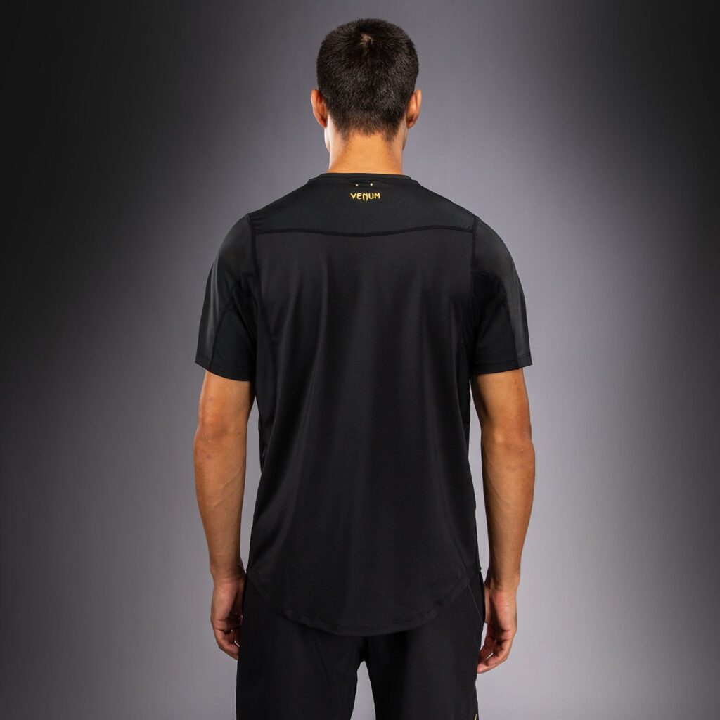Футболка Venum G-Core Dry Tech - Black/Gold