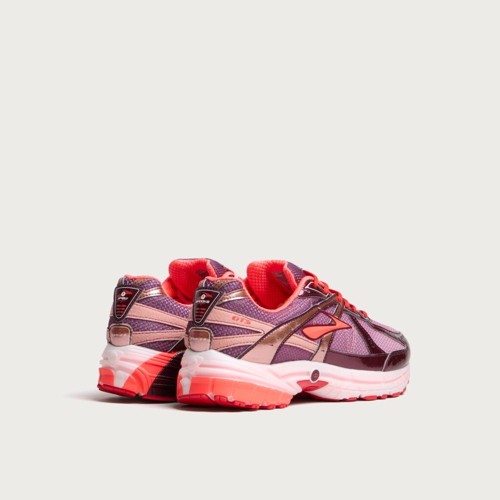 Кроссовки Brooks x AFEW Adrenaline GTS 10