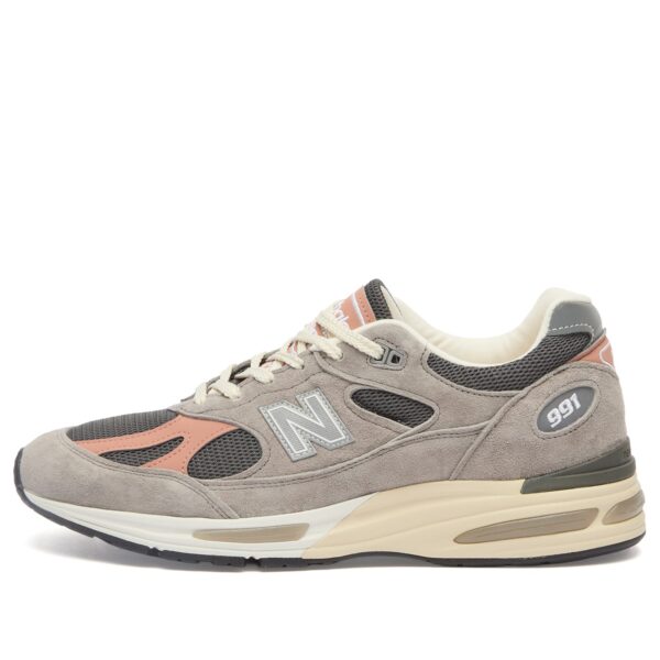 Кроссовки New Balance 991v2